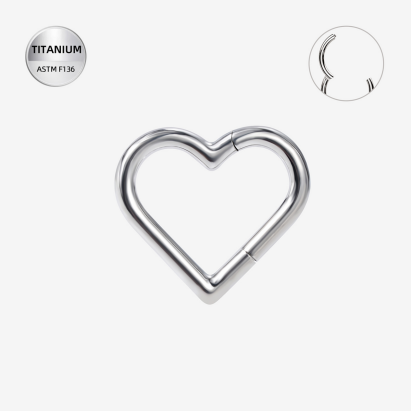 Riņķītis titāna "LOVE" sudraba krāsā